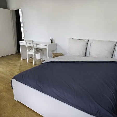Centre-ville ~ Wi-fi ~ Netflix ~ T4 Le Gurval Apartmán *